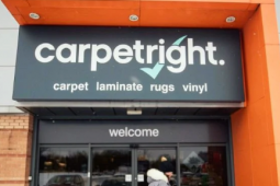 随着销售谈判的继续 Carpetright 安排管理人员